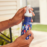 Sippy bottle with dust cover