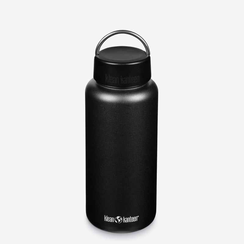 Black Insulated Squeeze Bottle (30 oz)