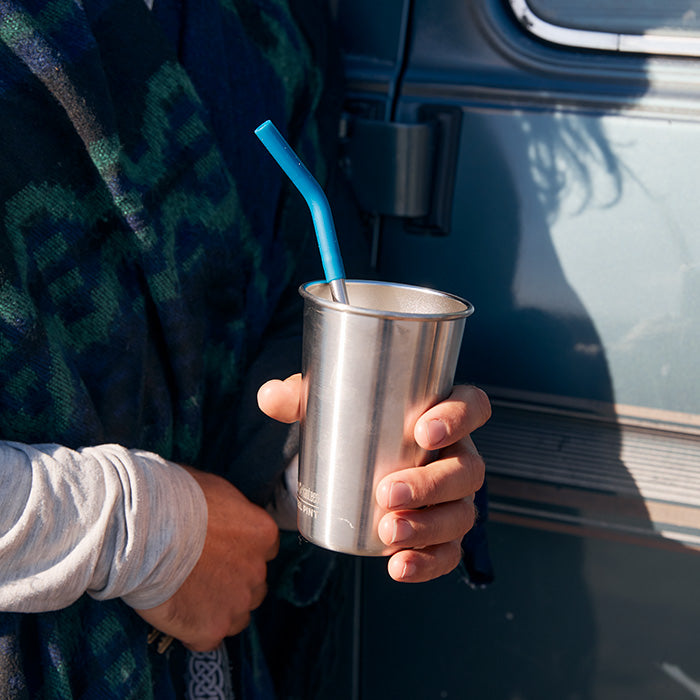 https://www.kleankanteen.com/cdn/shop/products/recycled_steel_straws_cup_blue_lifestyle_800x.jpg?v=1679411749